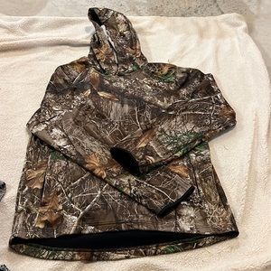 Realtree Men’s Large hoodie